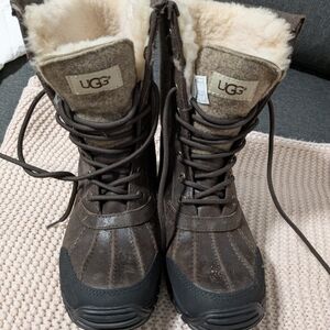 UGG Brown and Black Winter Boots